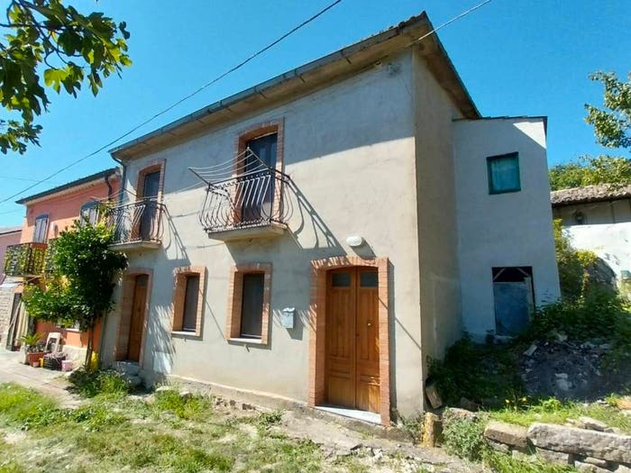 Casa trilocale in vendita in Contrada Da Molino Vecchi, Pontelandolfo