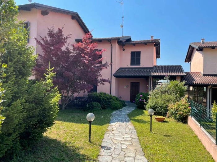 Casa con 6 locali in vendita in VIA Mongò, Coniolo Bricco, Coniolo