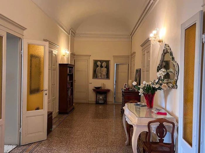 Appartamento con 6 locali in vendita in Via Magenta, Cisternone, Livorno