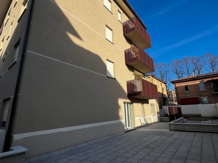 Appartamento trilocale in vendita in Pubblico Passeggio, Piacenza