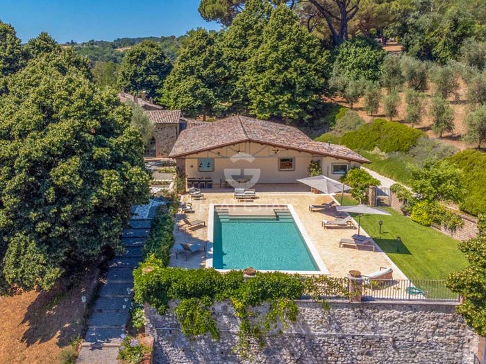 Casa con 6 locali in vendita in Via Dei Sarti, Orvieto