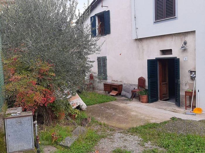 Casa con 5 locali in vendita in Via Giuseppe Giusti, Centro, Pescia