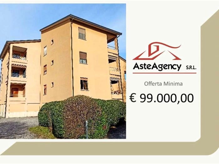 Appartamento quadrilocale in vendita in Via calabria, Bernate La Ca', Arcore