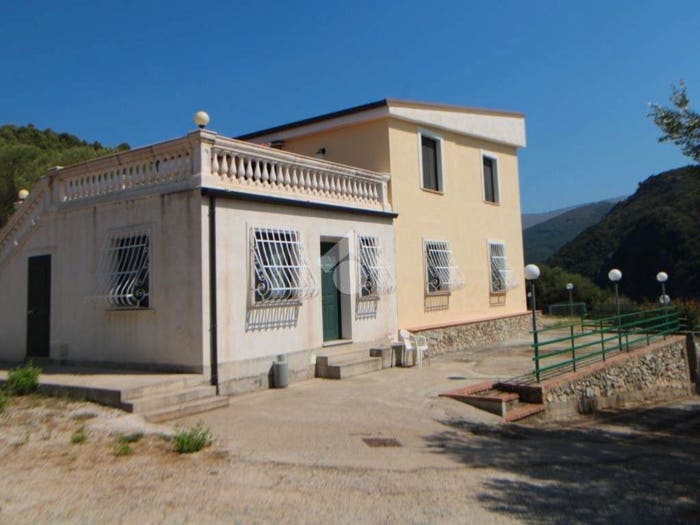 Appartamento quadrilocale in vendita in Localita ' teano, Camerota