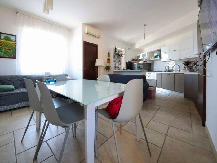 Appartamento trilocale in vendita in Via Giulio Cesare, Commenda, Brindisi