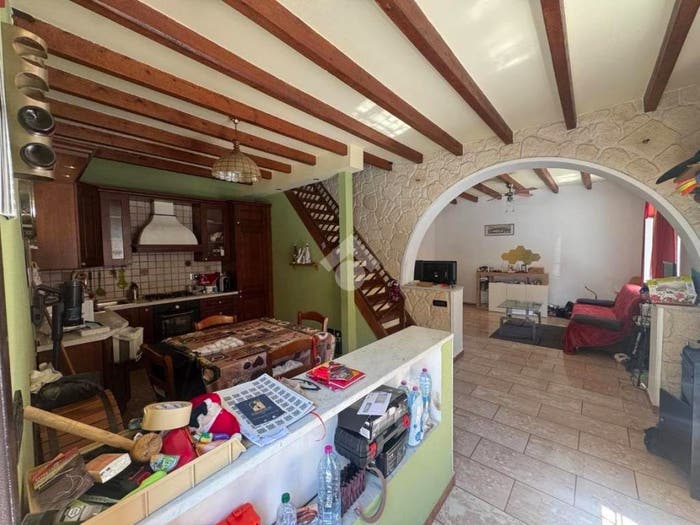 Appartamento quadrilocale in vendita in Via santissimo nome di gesu', Geo, Ceranesi