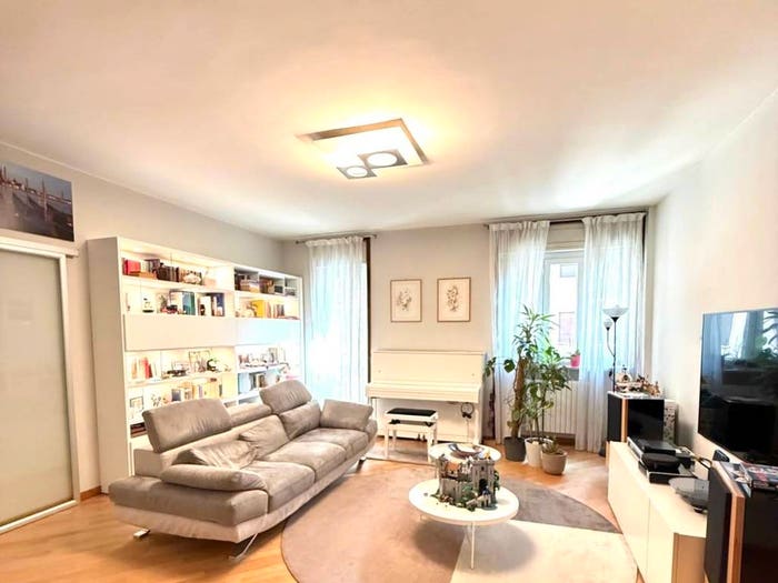 Appartamento con 6 locali in vendita in Via Giovan Battista Pergolesi, Buenos Aires, Milano