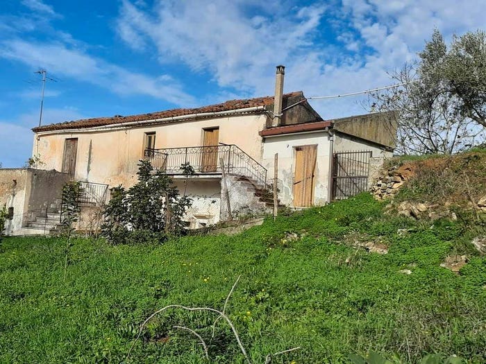 Casa quadrilocale in vendita in Contrada Carpine, Scavo, Maierà