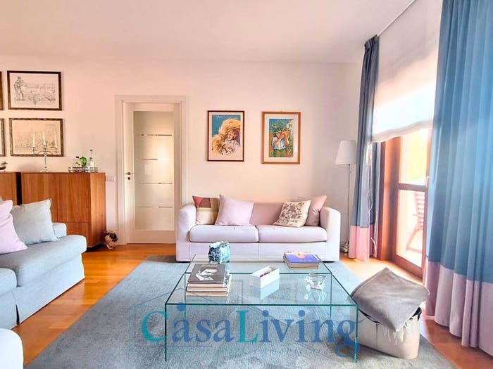 Appartamento con 5 locali in vendita in Via Guido Rossa, Santa Rosalia, Monreale