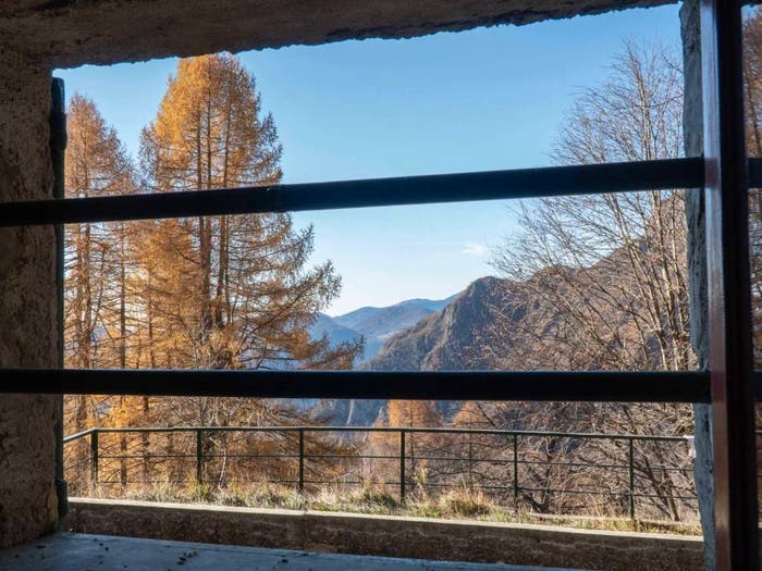 Casa bilocale in vendita in Mandello del Lario