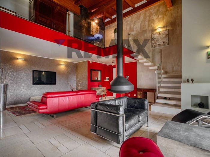 Casa quadrilocale in vendita in Via Giovanni Campano, Santa Rita, Novara