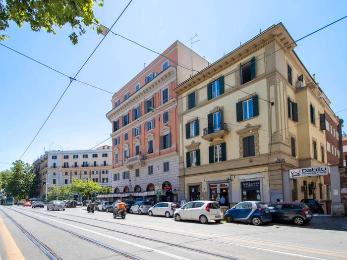 Appartamento trilocale in affitto in Viale Regina Margherita, Trieste Coppedè, Roma