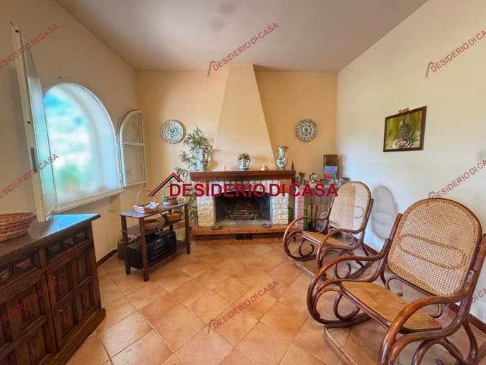 Appartamento quadrilocale in vendita in Viale Europa, Centro, Altofonte