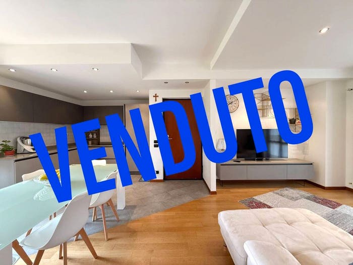 Appartamento trilocale in vendita in Carvico