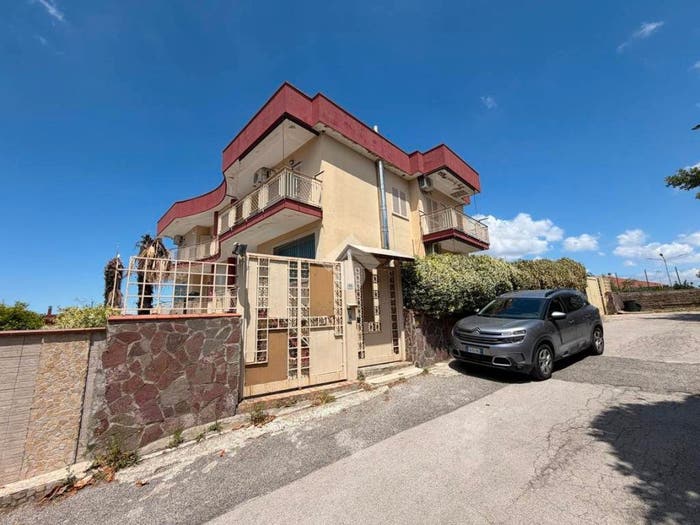 Casa in vendita in porzione di villa via benedetto croce, Centro, Marano di Napoli