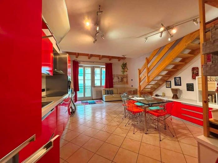 Appartamento quadrilocale in vendita in via Taddei de Mauris, Croviana