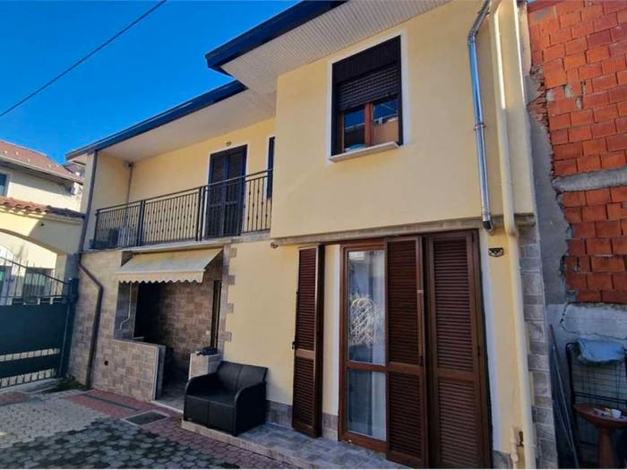 Casa trilocale in vendita in VIA GIACOMO MATTEOTTI, Centro, Suno