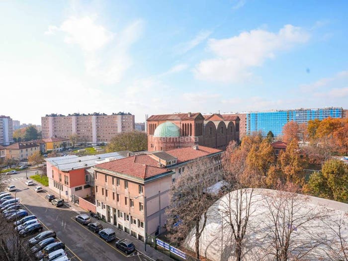 Appartamento quadrilocale in vendita in Via Antonio Bezzola, Quarto Cagnino, Milano
