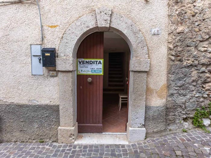 Casa con 5 locali in vendita in Via Cliternia, Capradosso, Petrella Salto