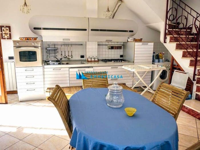 Casa trilocale in vendita in Via Pisa, Marina di Massa Centro, Massa