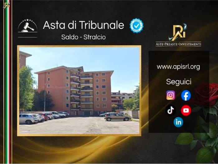Appartamento quadrilocale in vendita in via Benedetto Croce, Trezzano sul Naviglio