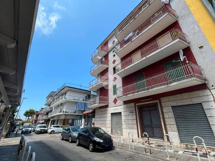 Appartamento quadrilocale in vendita in Via Villa Bisignano, Barra, Napoli