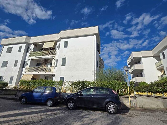 Appartamento trilocale in vendita in Via Ponte di Sirico, Saviano