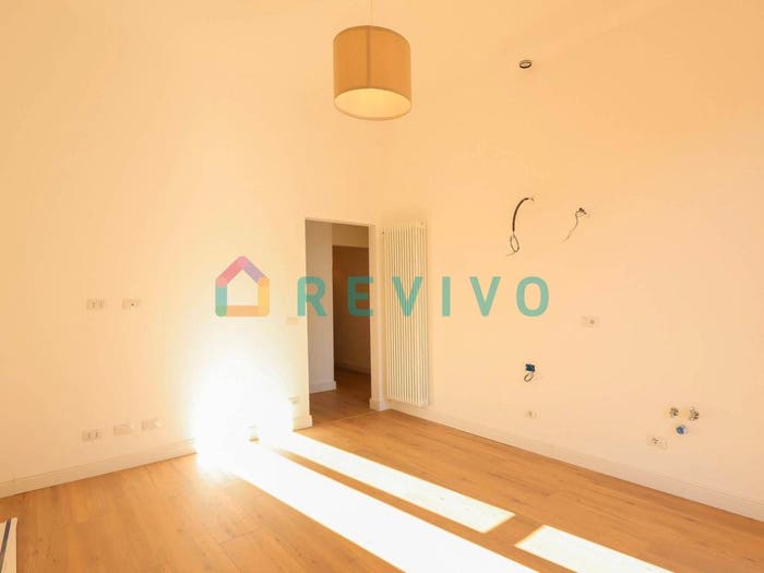 Appartamento trilocale in vendita in Via Ferdinando Paoletti, Leopoldo Vittorio Emanuele Statuto, Firenze