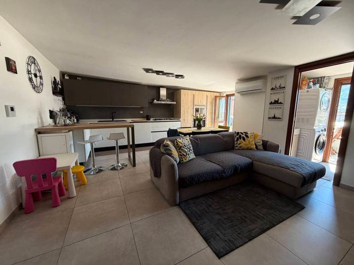 Casa trilocale in vendita in Via Taurano, Pagani