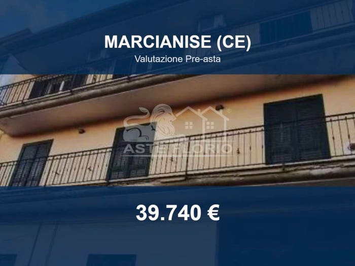Appartamento bilocale in vendita in Via San Francesco, Marcianise