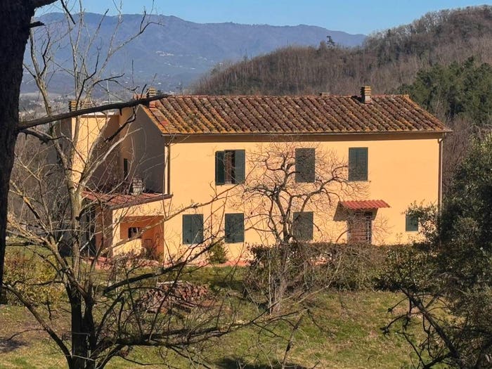 Casa con 6 locali in vendita in Via di Filettole, Balbano, Lucca