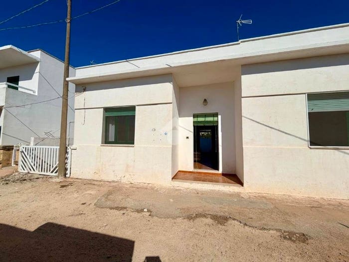 Casa quadrilocale in vendita in Via da denominarsi, Torre Suda, Racale