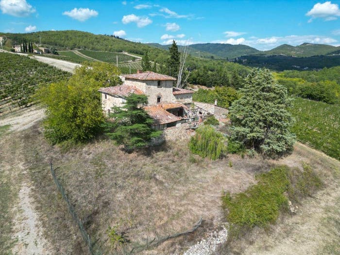 Casa con 6 locali in vendita in Gaiole in Chianti
