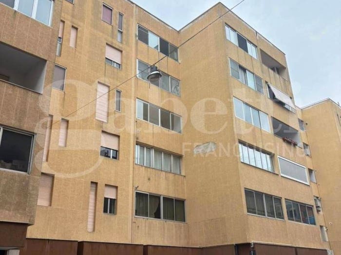 Appartamento con 5 locali in vendita in Via Rizzitelli, Centro, Barletta