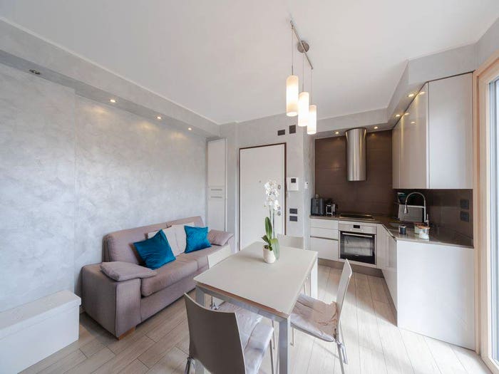 Appartamento trilocale in vendita in Via Magenta, Centro, Muggiò