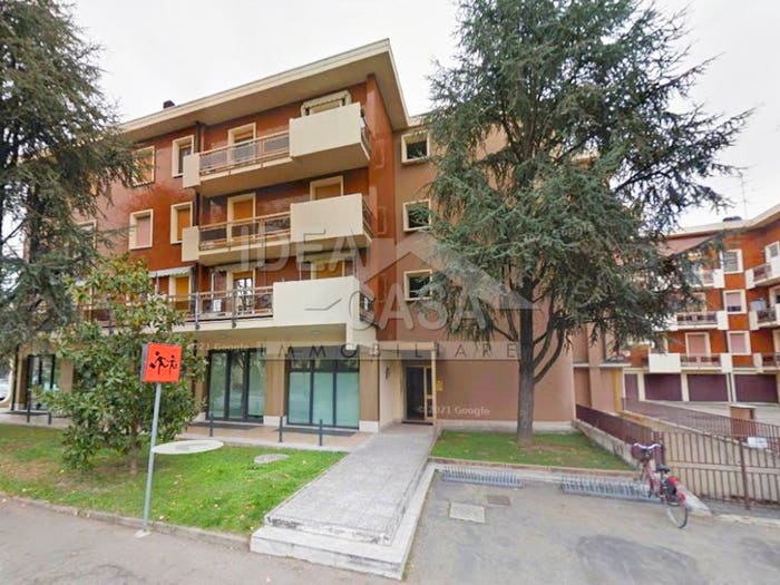 Appartamento quadrilocale in vendita in Via Milano, Centro, Mirandola