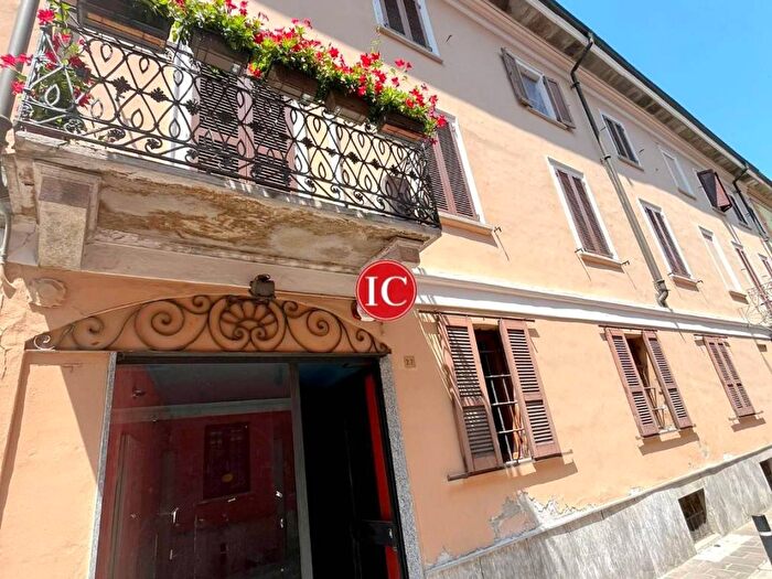 Appartamento trilocale in vendita in Via Solferino, Centro Storico, Lodi