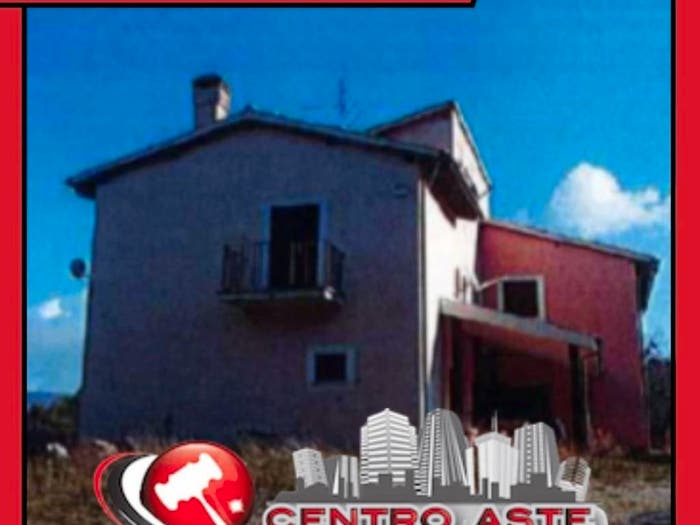 Casa con 6 locali in vendita in Spoleto PG Italia, Centro Storico, Spoleto