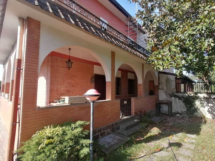 Casa quadrilocale in vendita in Via dei Nocchienti, Somaschi Fontana di Papa Ginestreto, Ariccia