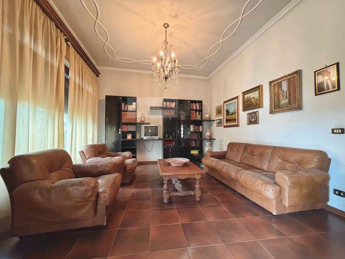 Casa con 6 locali in vendita in Via dei Ponsicchi, San Concordio, Lucca