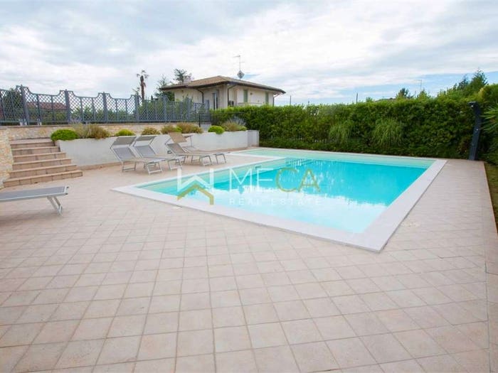 Appartamento quadrilocale in vendita in via luciano manara, Centro, Padenghe sul Garda