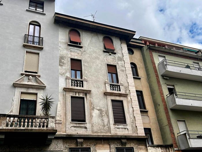Case in Vendita e in Affitto - 2