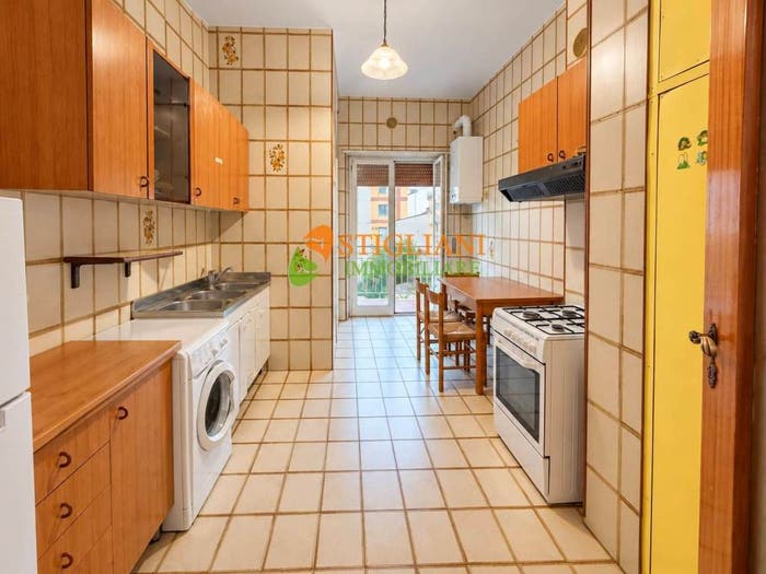 Appartamento con 6 locali in vendita in Via Garibaldi, Centro, Campobasso