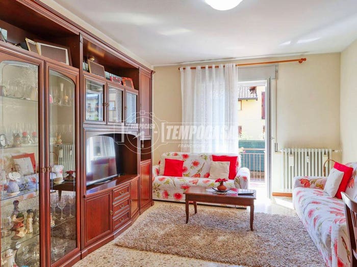 Appartamento trilocale in vendita in Centro, Arcisate