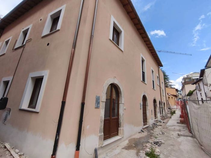 Appartamento con 5 locali in vendita in Via delle Bone Novelle, Villa Comunale, L'Aquila