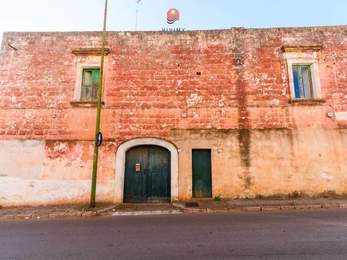 Casa con 6 locali in vendita in Via Piave, Casarano