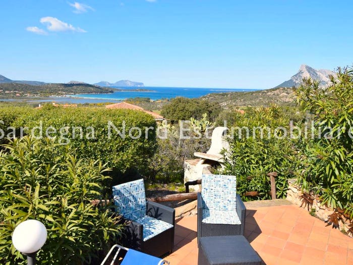 Casa trilocale in vendita in Via di Lu Nibareddu, Loiri Porto San Paolo