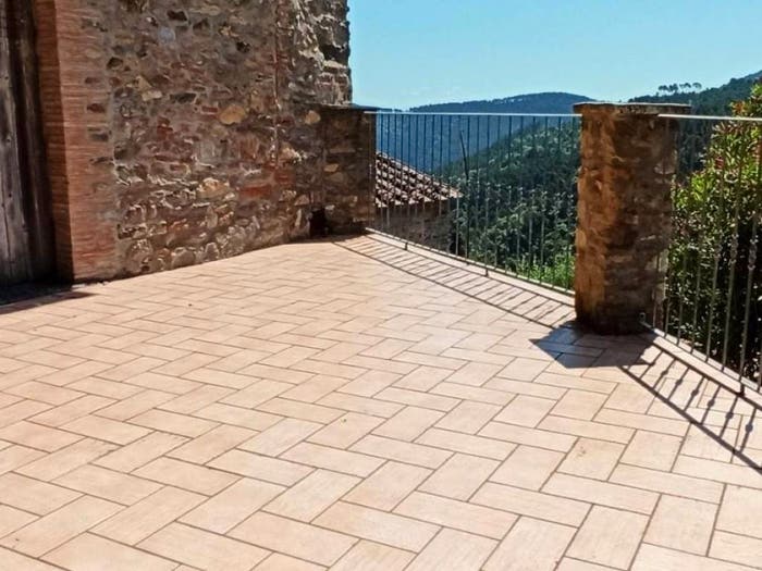 Casa trilocale in vendita in Ruota, Colle di Compito Castelvecchio, Capannori