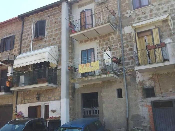 Appartamento con 6 locali in vendita in Centro, Barbarano Romano