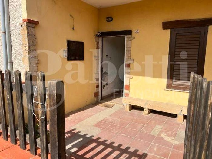 Appartamento trilocale in vendita in Via S' Urachi e mesu snc, Sa Rocca Tunda, San Vero Milis